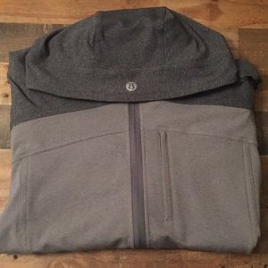 Men’s luon Lululemon jacket! Great with red detail